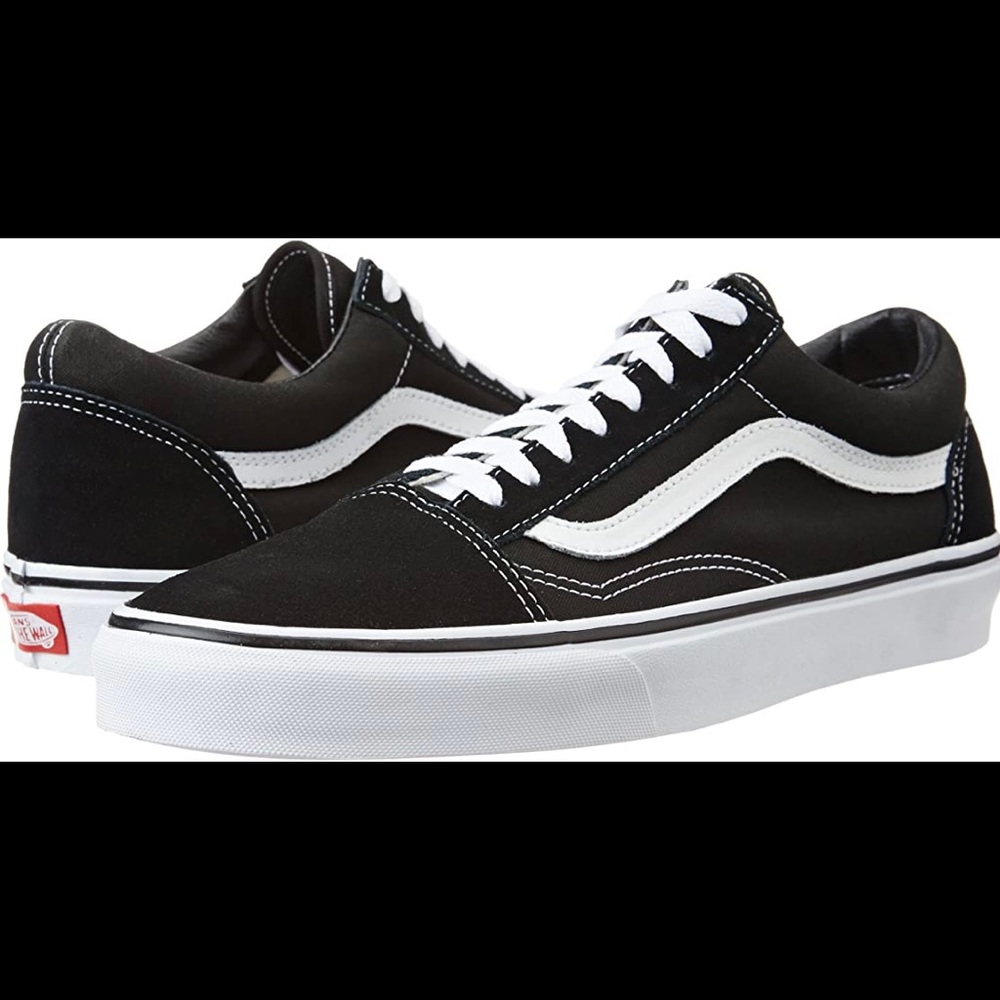 Van’s Suedes/ Canvas. Black White.  Unisex